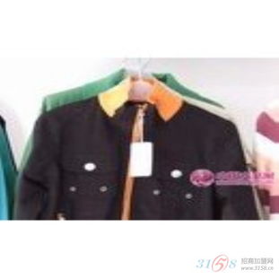 巒霞服飾產(chǎn)品解析 品質(zhì)、設(shè)計(jì)、加盟政策全覽